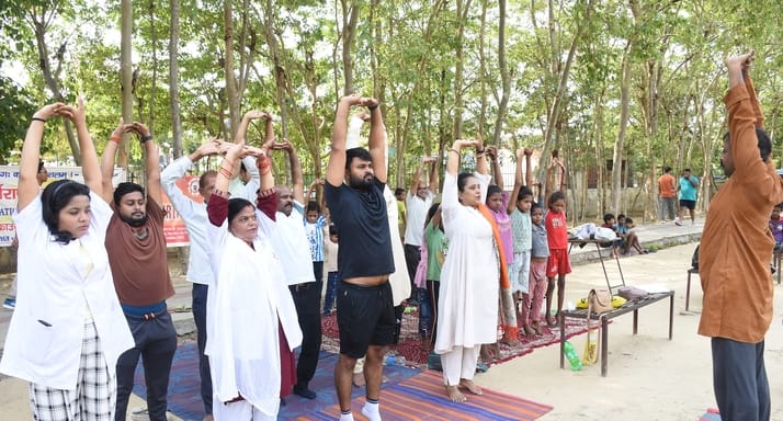 अंतरराष्ट्रीय योग दिवस पर योग कर दिया अच्छी सेहत का संदेश अंतरराष्ट्रीय योग दिवस पर योग कर दिया अच्छी सेहत का संदेश
