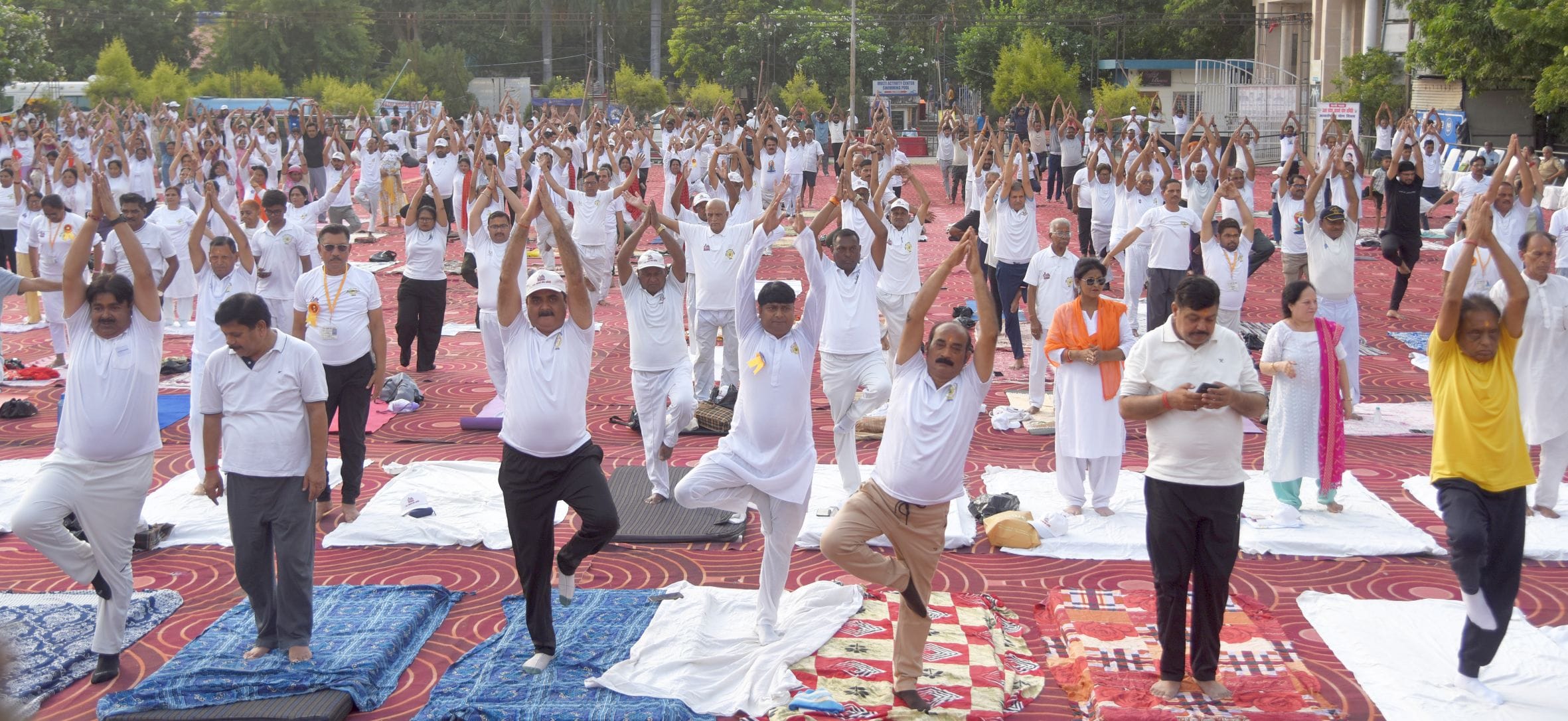 अंतरराष्ट्रीय योग दिवस पर योग कर दिया अच्छी सेहत का संदेश अंतरराष्ट्रीय योग दिवस पर योग कर दिया अच्छी सेहत का संदेश