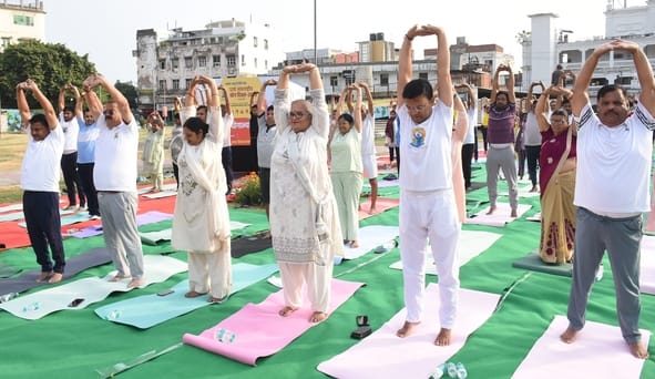 अंतरराष्ट्रीय योग दिवस पर योग कर दिया अच्छी सेहत का संदेश अंतरराष्ट्रीय योग दिवस पर योग कर दिया अच्छी सेहत का संदेश