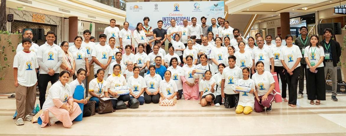 अंतरराष्ट्रीय योग दिवस पर योग कर दिया अच्छी सेहत का संदेश अंतरराष्ट्रीय योग दिवस पर योग कर दिया अच्छी सेहत का संदेश