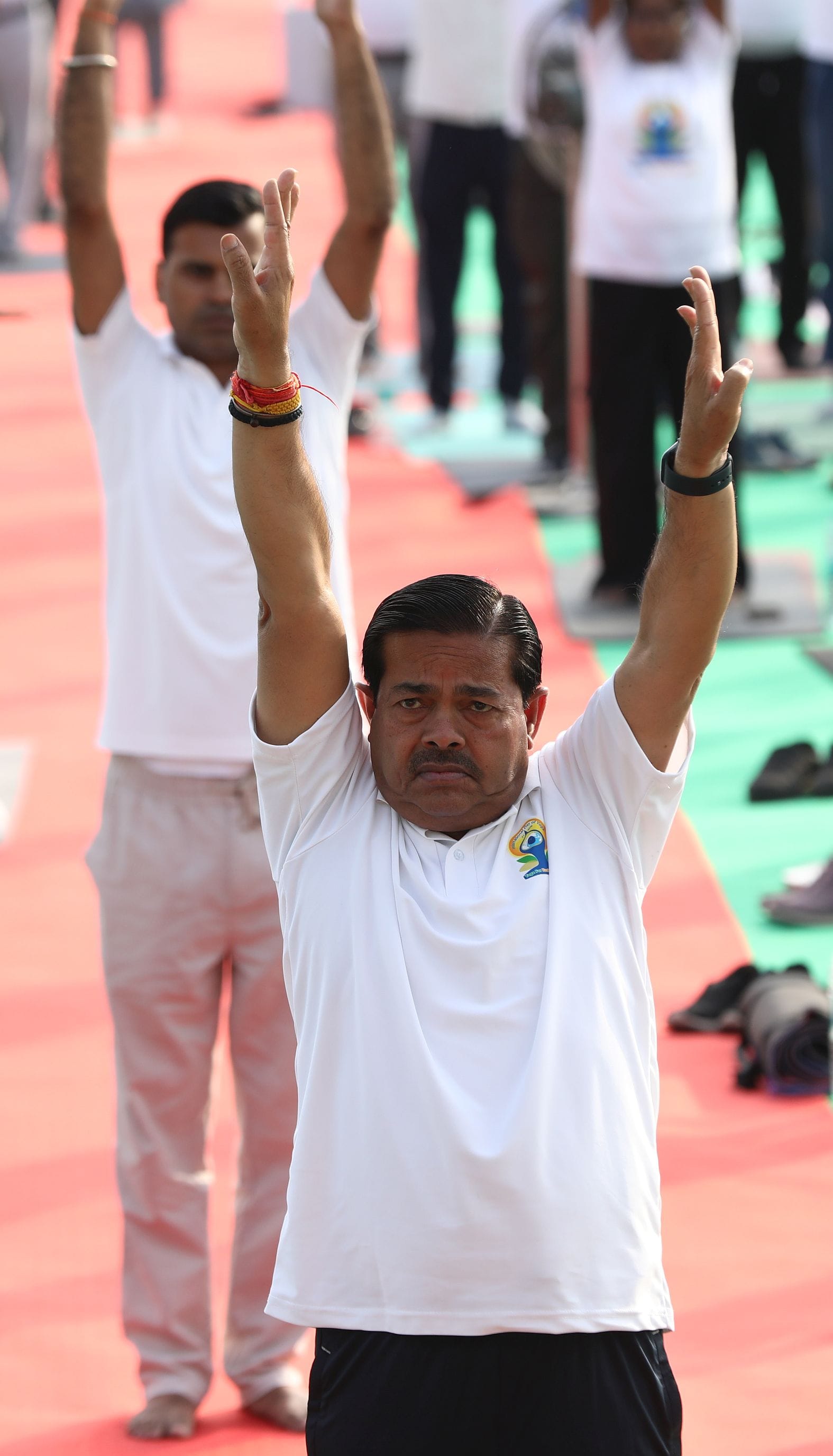 जनेश्वर मिश्र पार्क में हुए आयोजन में हजारों लोगों ने किया योग। जनेश्वर मिश्र पार्क में हुए आयोजन में हजारों लोगों ने किया योग।