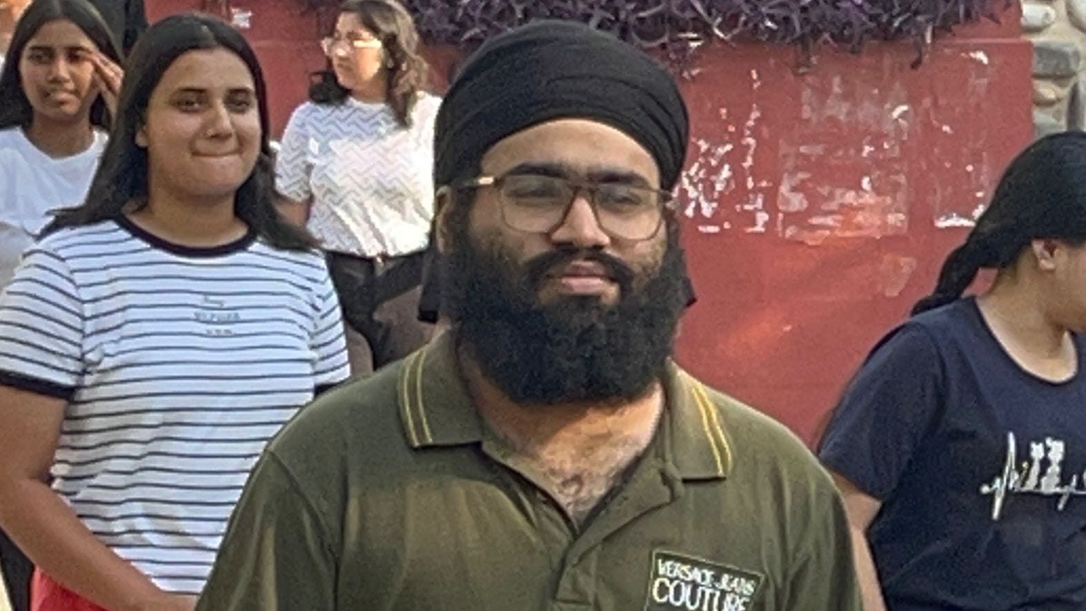 कुरुक्षेत्र। परीक्षा के बाद केयू स्थित केंद्र से बाहर आते हुए अभ्यर्थी। संवाद कुरुक्षेत्र। परीक्षा के बाद केयू स्थित केंद्र से बाहर आते हुए अभ्यर्थी। संवाद