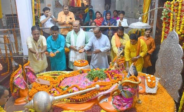 आठवें और आखिरी बड़े मंगल पर सजेगा भक्ति का दरबार