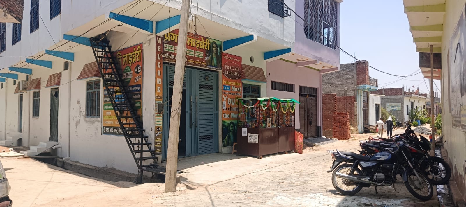 फोटो-25- तिलक नगर मोहल्ला स्थित मकान में संचालित कोचिंग। संवाद फोटो-25- तिलक नगर मोहल्ला स्थित मकान में संचालित कोचिंग। संवाद