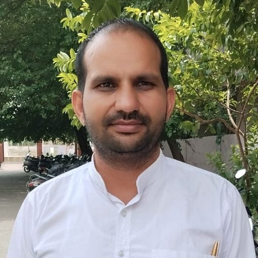 13-कुंडू भवन अखाड़े में प्रेक्टिस करने पहुंचे पहलवान। संवाद