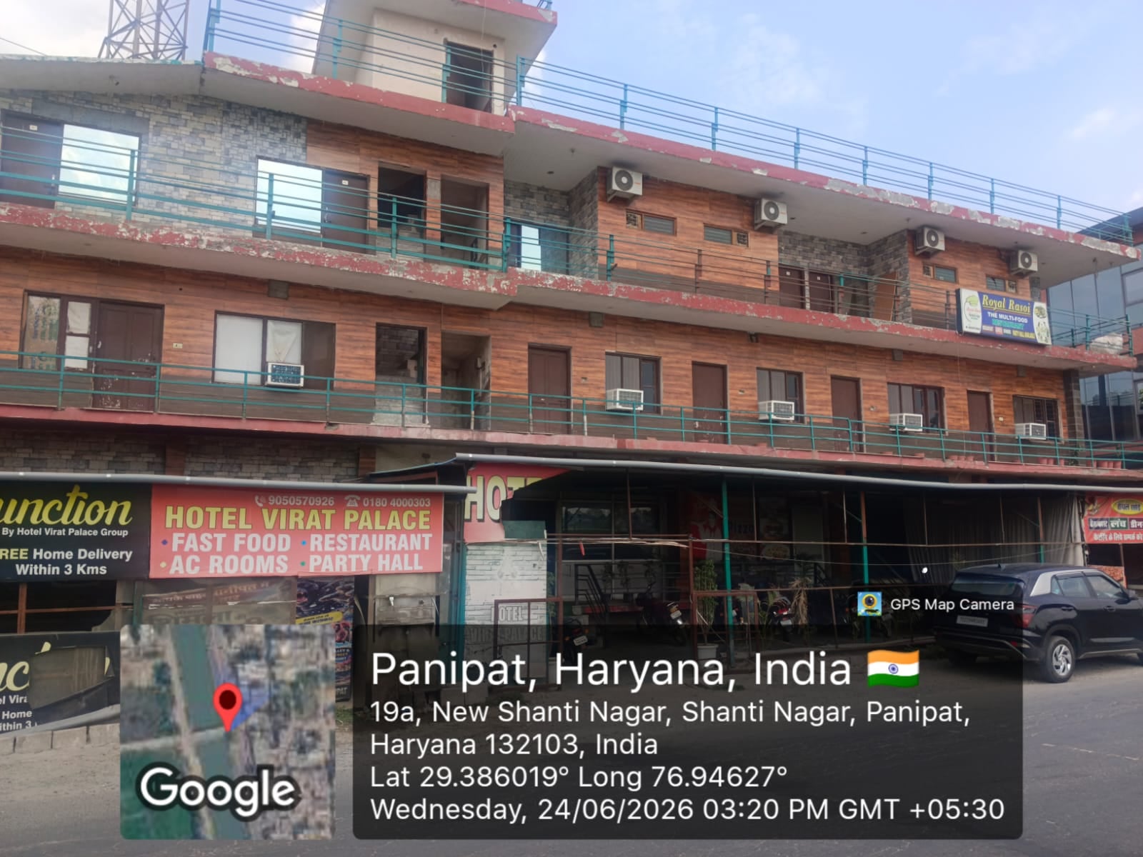 एक अस्पताल में जांच करते निगम की टीम। स्रोत : निगम