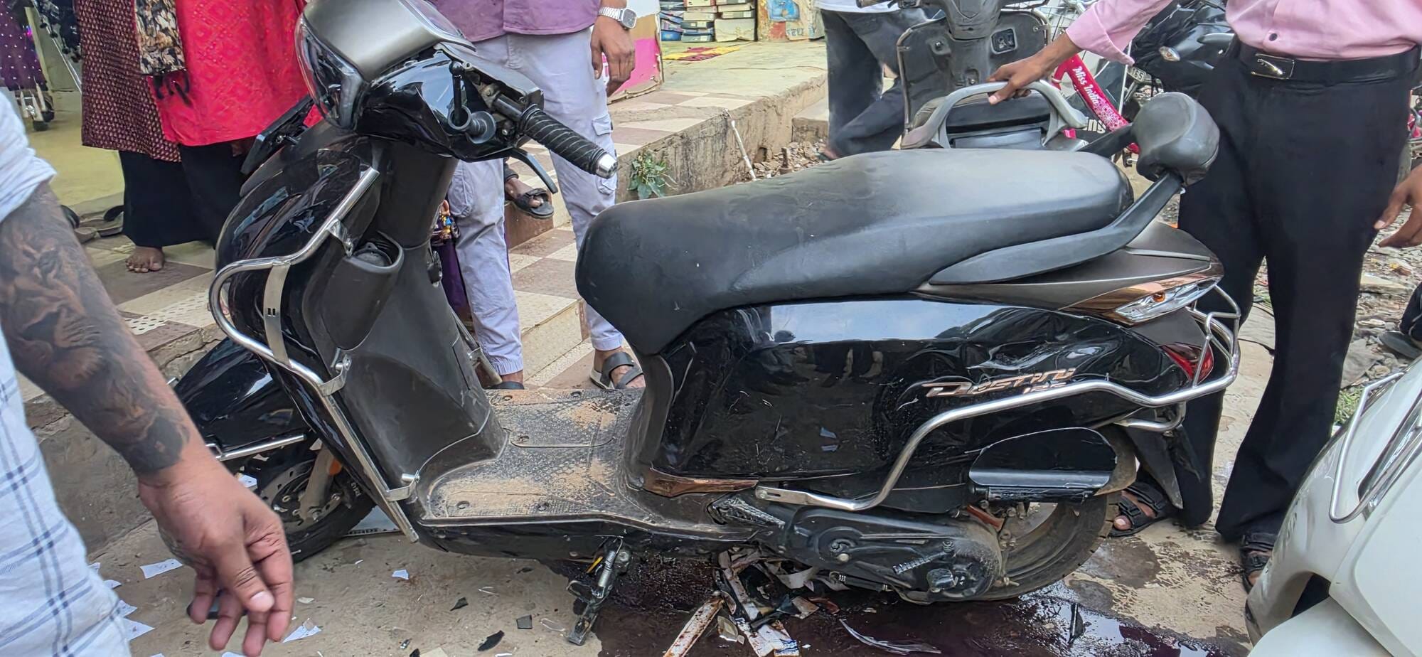 घटना के बाद दुर्घटनाग्रस्त वाहन