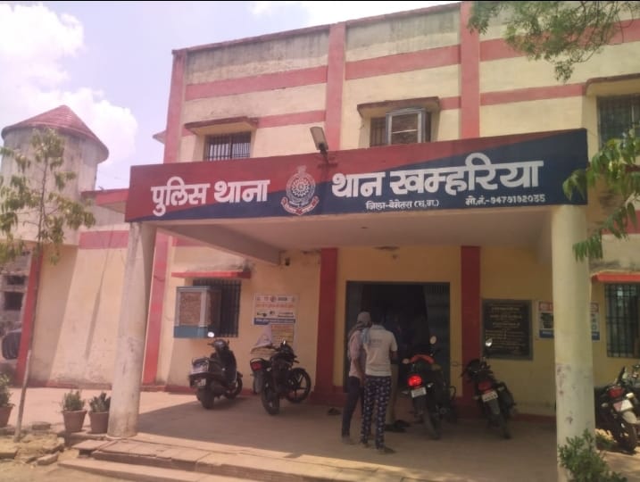 आरोपी प्रधान आरक्षक