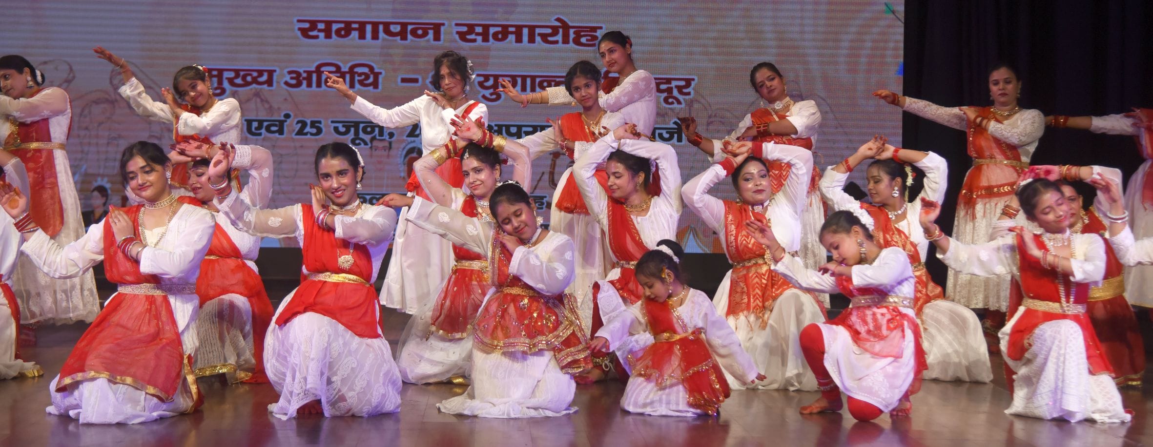 भातखंडे संस्कृति विश्वविद्यालय की ग्रीष्मकालीन कार्यशाला का समापन बृहस्पतिवार को हुआ। भातखंडे संस्कृति विश्वविद्यालय की ग्रीष्मकालीन कार्यशाला का समापन बृहस्पतिवार को हुआ।
