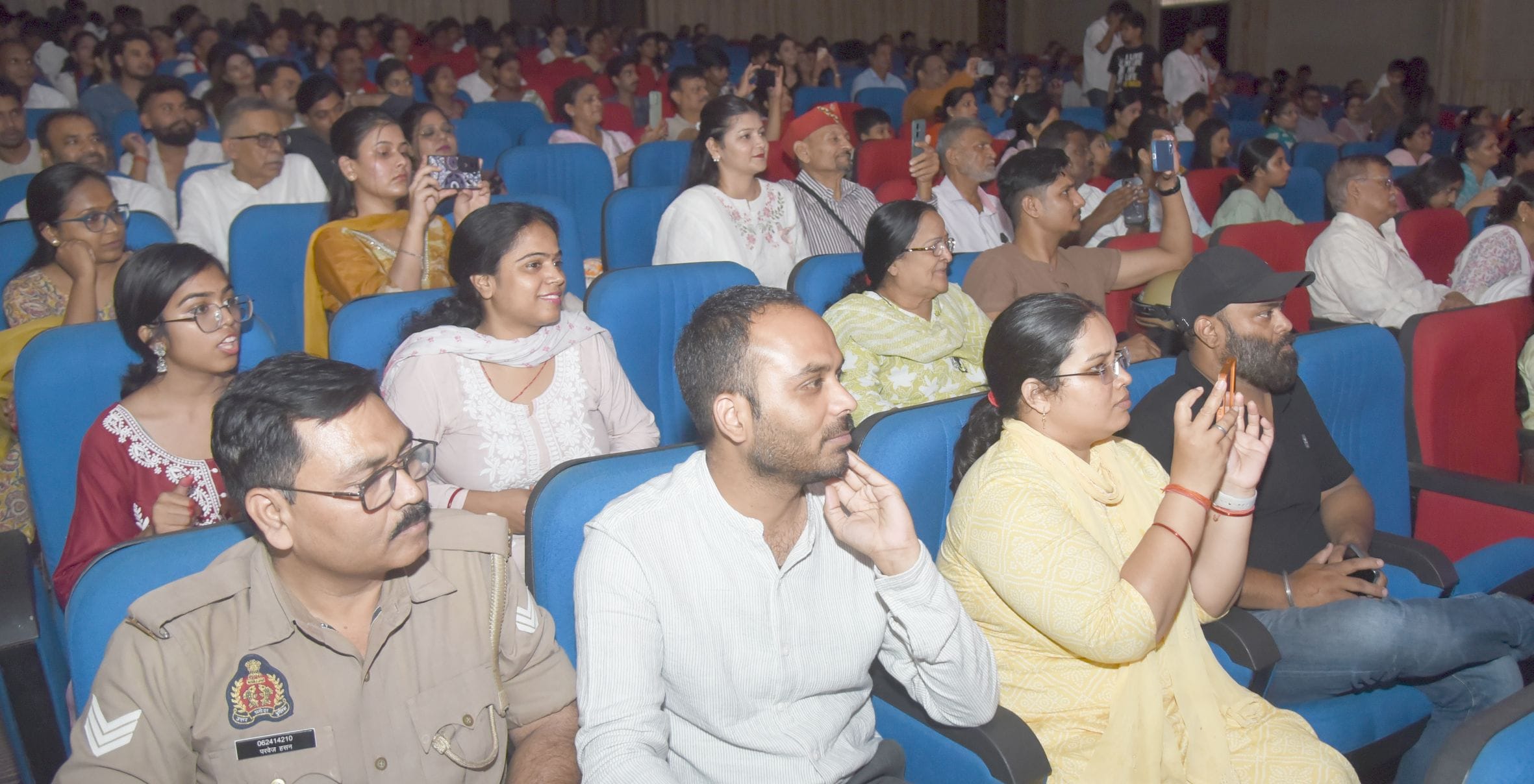 भातखंडे संस्कृति विश्वविद्यालय की ग्रीष्मकालीन कार्यशाला का समापन बृहस्पतिवार को हुआ। भातखंडे संस्कृति विश्वविद्यालय की ग्रीष्मकालीन कार्यशाला का समापन बृहस्पतिवार को हुआ।