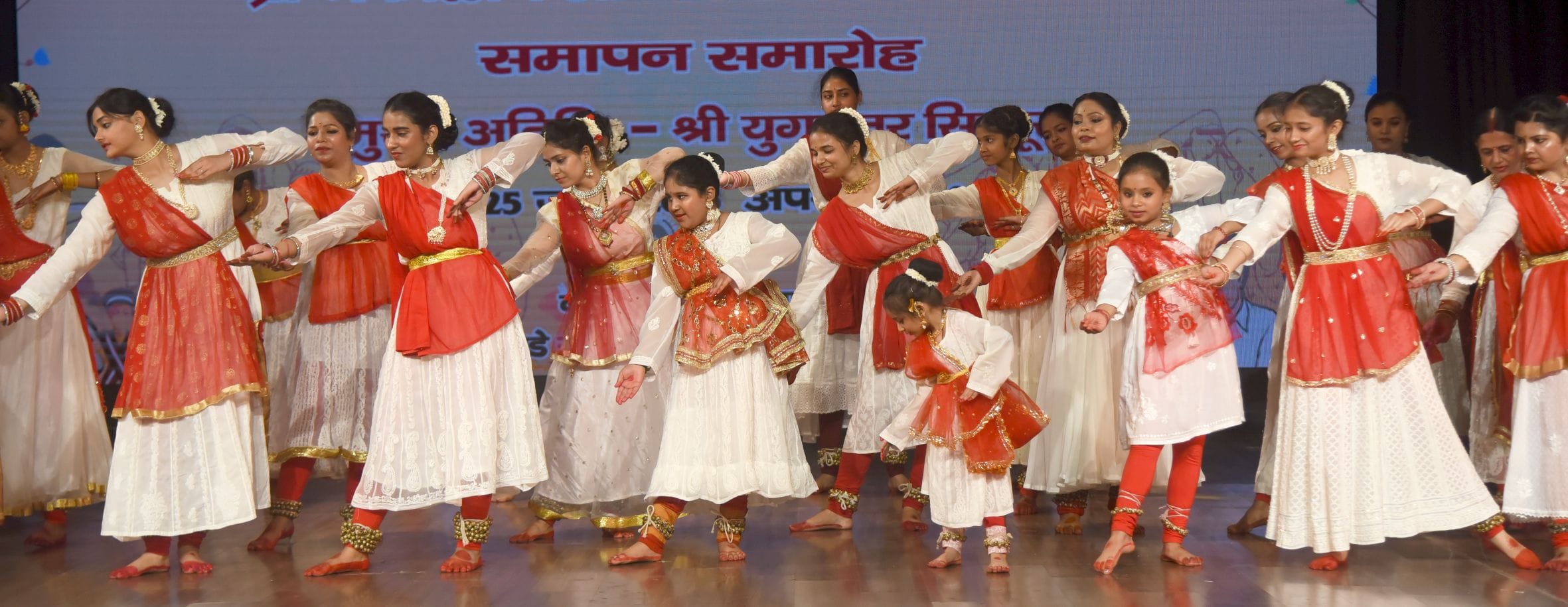 भातखंडे संस्कृति विश्वविद्यालय की ग्रीष्मकालीन कार्यशाला का समापन बृहस्पतिवार को हुआ। भातखंडे संस्कृति विश्वविद्यालय की ग्रीष्मकालीन कार्यशाला का समापन बृहस्पतिवार को हुआ।