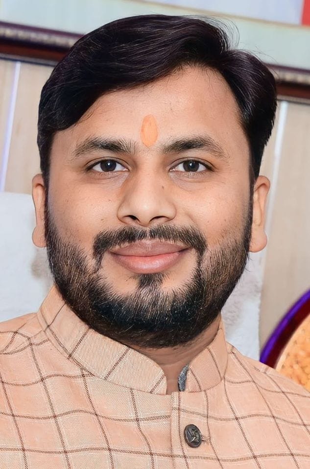 मजहर हुसैन, पार्षद खलीलशर्की