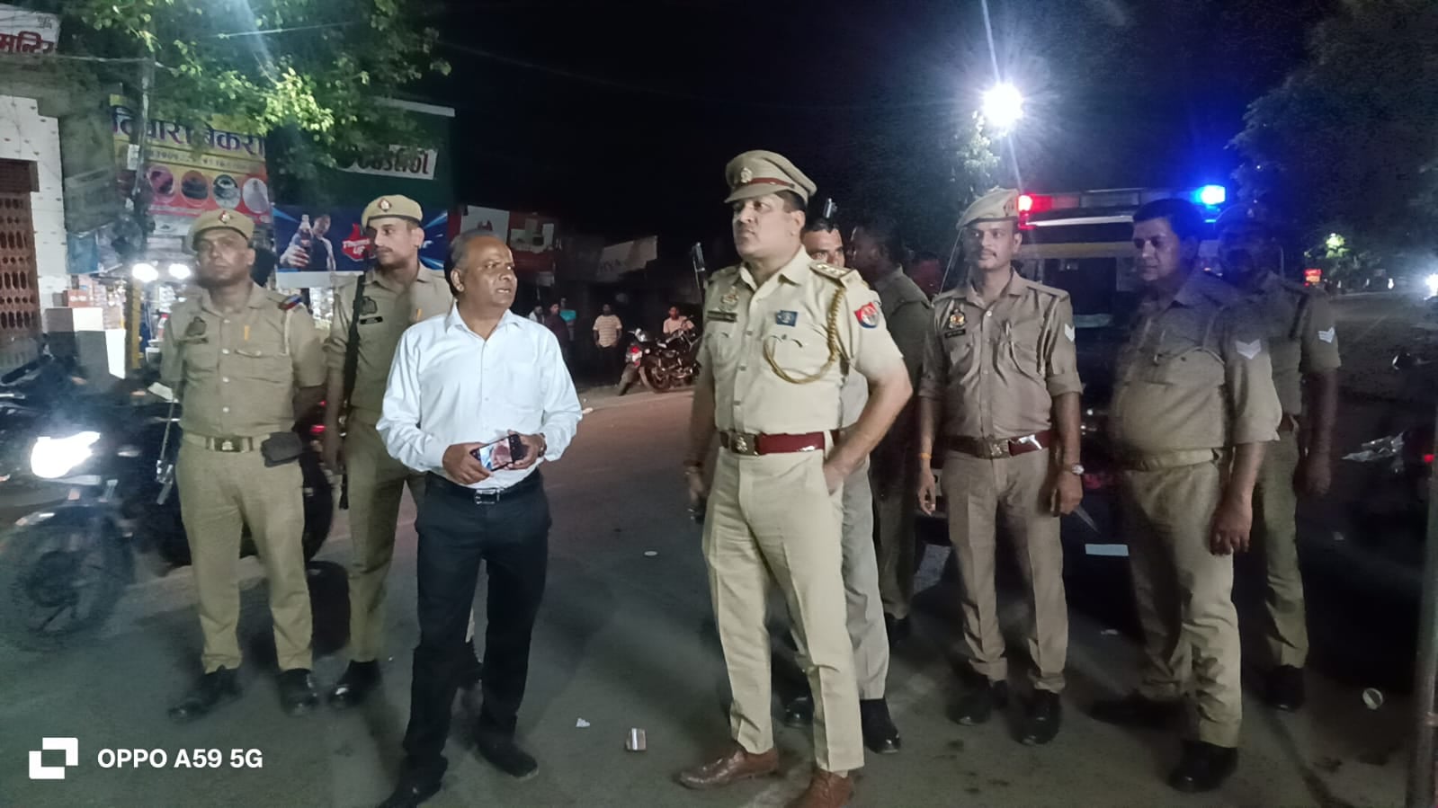 फोटो -18- शहर में निकलता ताजियों का जुलूस। संवाद