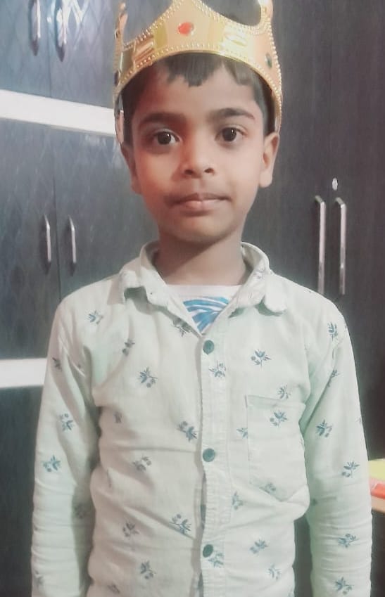 मृतक विनोद का फाइल फोटो।