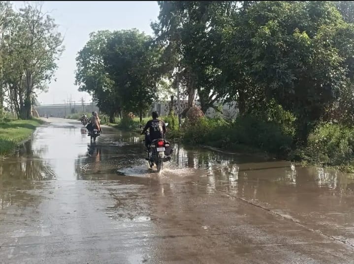 बहसूमा। फिरोजपुर ग्रामीण लाखन सिंह