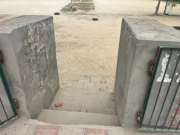 छोटू राम इंडोर स्टेडियम के बाहर गहराई में बना हैंडबॉल स्टेडियम। संवाद छोटू राम इंडोर स्टेडियम के बाहर गहराई में बना हैंडबॉल स्टेडियम। संवाद