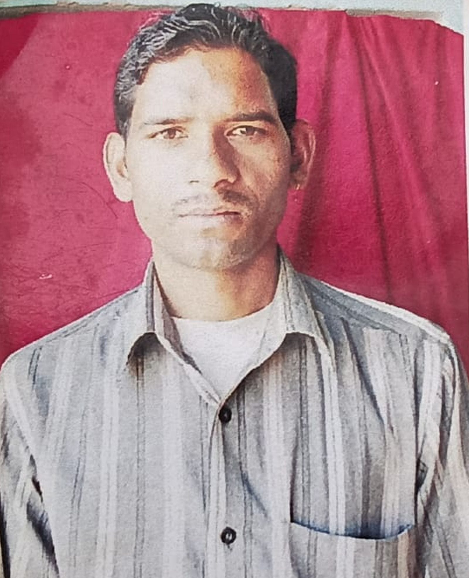 घायल टेंपो चालक शाहरुख। संवाद