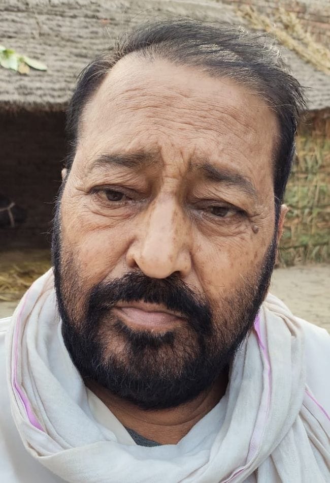धौरहरा के सामुदायिक स्वास्थ्य केंद्र जाने वाला जर्जर मार्ग। संवाद धौरहरा के सामुदायिक स्वास्थ्य केंद्र जाने वाला जर्जर मार्ग। संवाद