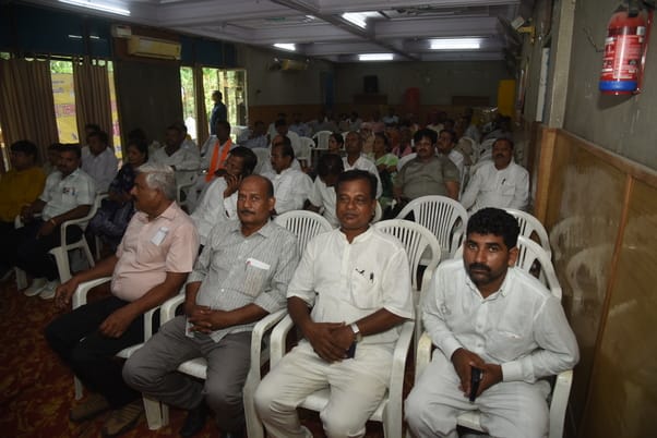 भारतीय तैलिक साहू राठौर महासभा की प्रांतीय बैठक रविवार को गांधी भवन में हुई। 