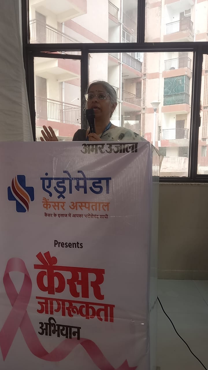 फोटो : सोनीपत के रेल हाईराइजर सोसाइटी, सेक्टर-10 में विशेष जागरूकता सेमिनार को संबोधित करते वर