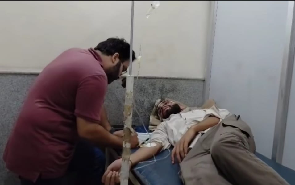 कटड़ा सड़क हादसे के बाद मिनी बस को सीदा कर साइट पर लगाया हुआ   संवाद