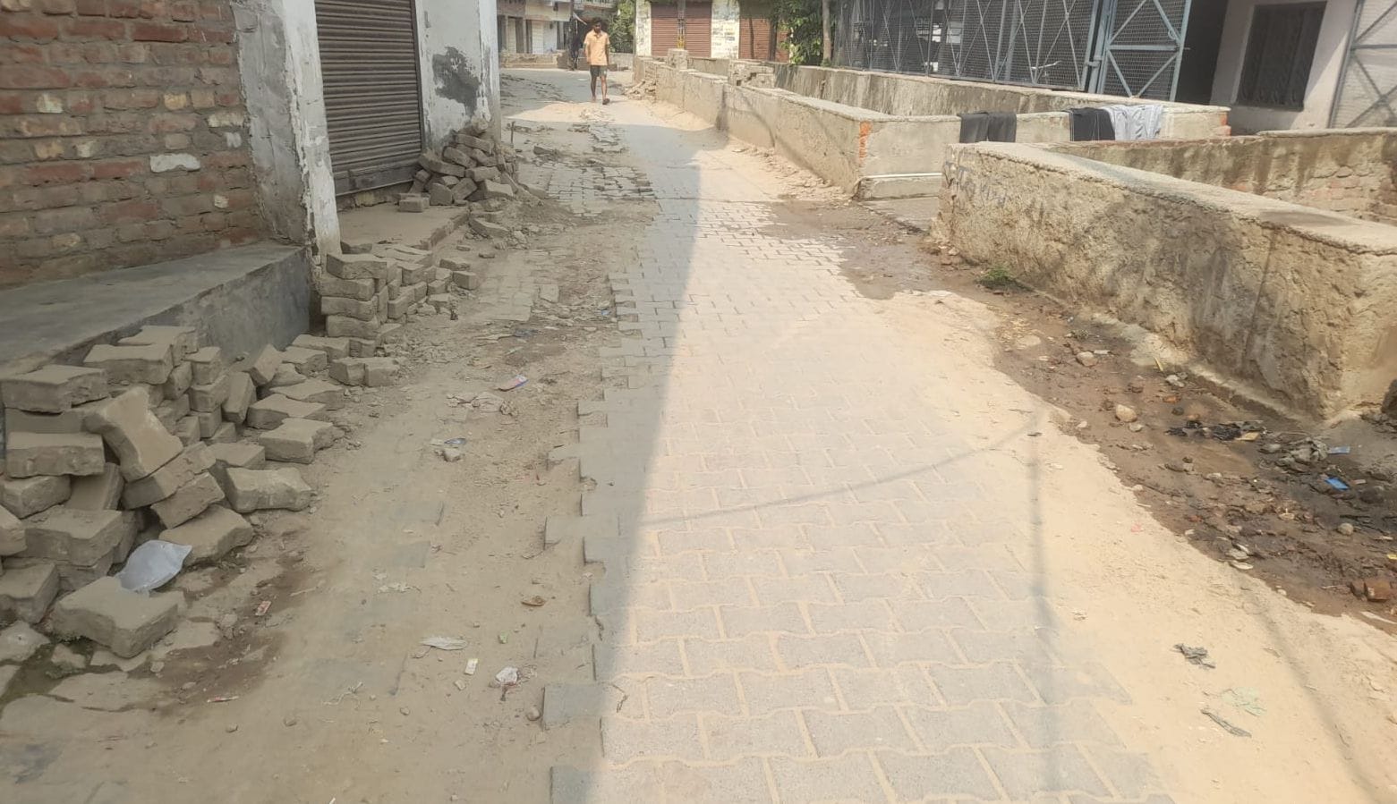 सुनील सिंह, शुभकरन कॉलोनी केरूगंज।