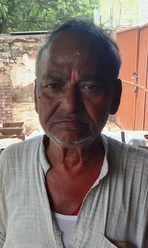 फोटो-3- खेतों के पास भरा नालों का गंदा पानी। संवाद