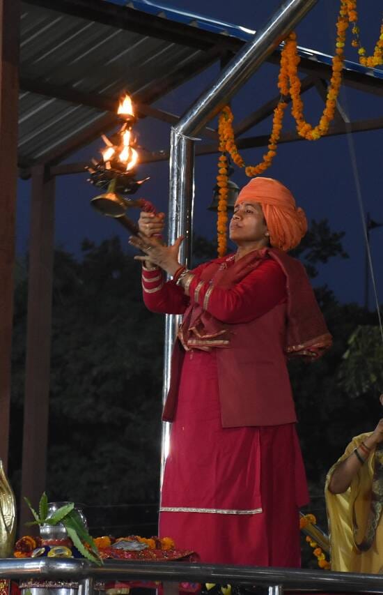ज्येष्ठ पूर्णिमा पर गोमती महाआरती और सनातन समागम