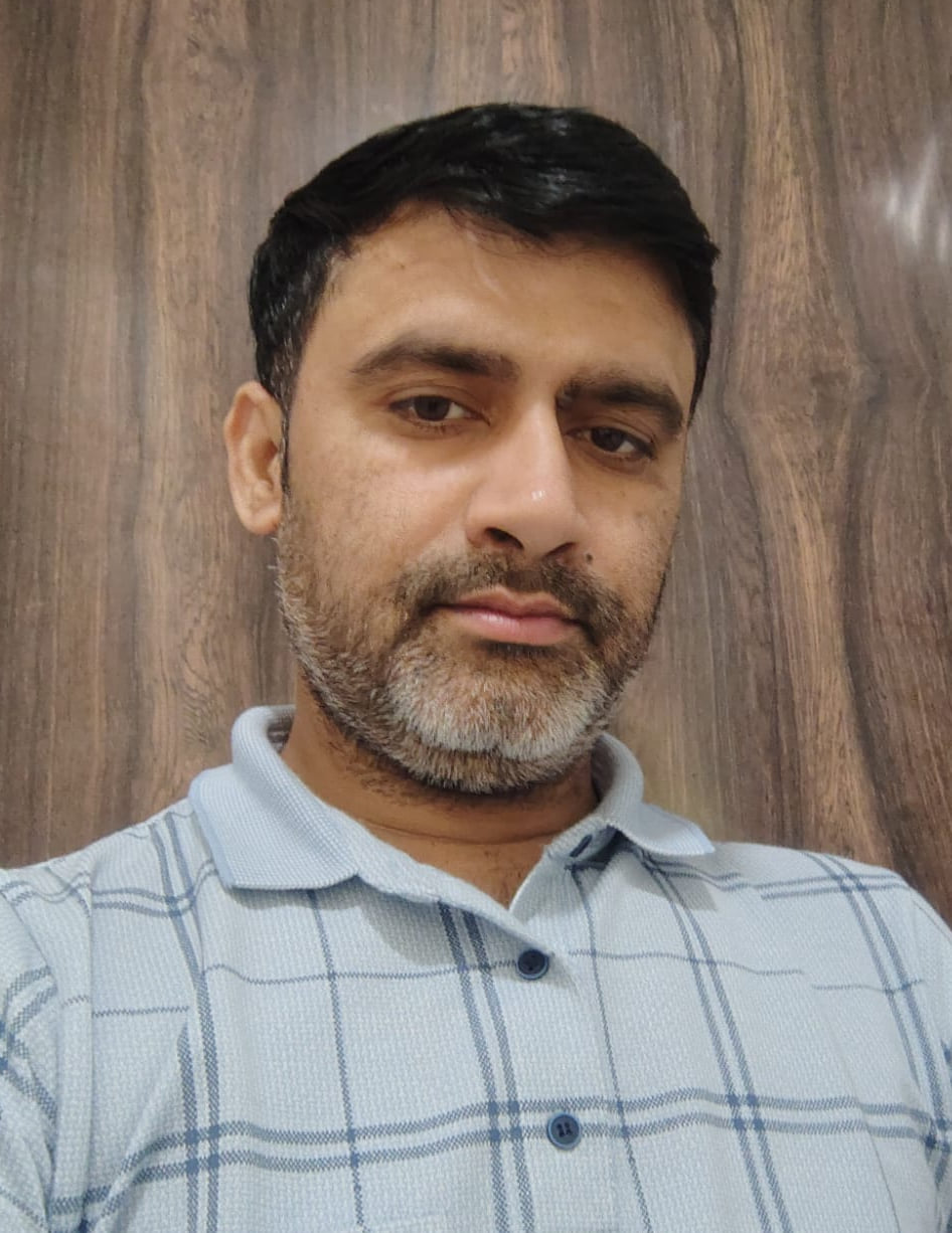 सोमेश्वर मिश्रा , न्यूटेक ला पलासिया सोमेश्वर मिश्रा , न्यूटेक ला पलासिया