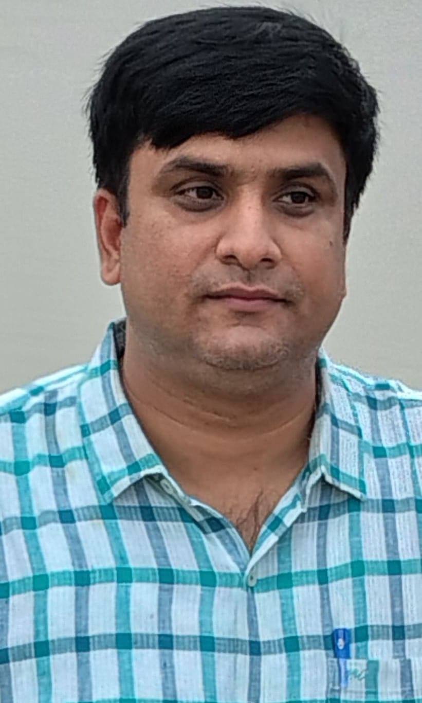 डॉक्टर्स डे के लिए: डॉ. एके उपाध्याय।