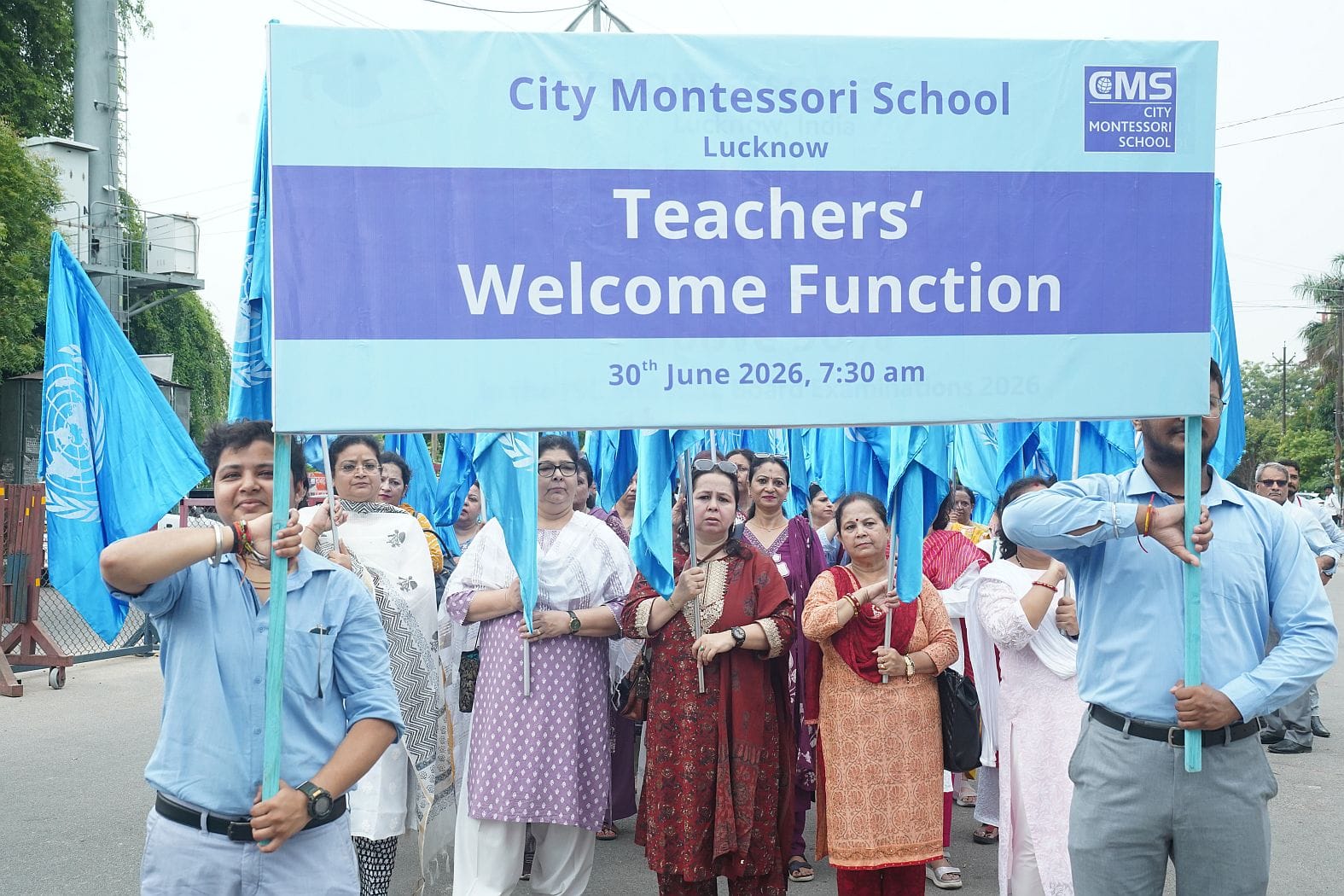 सिटी मांटेसरी स्कूल में ‘शिक्षक स्वागत समारोह’ का आयोजन किया, इसमें मेधावी छात्रों को सम्मानित 