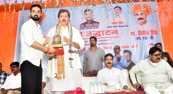 गौतम बुद्ध शांति उपवन में एक और थीम पार्क का हुआ लोकार्पण।