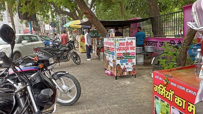सैक्टर-17 में खाली पड़ा वेंडिंग जोन। संवाद