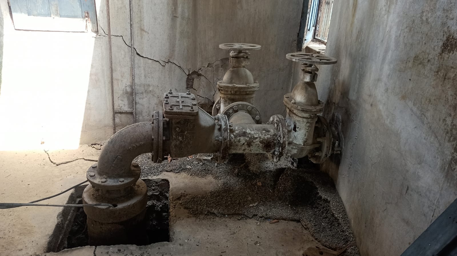 फोटो -17- प्रदर्शन करते ग्रामीण। संवाद फोटो -17- प्रदर्शन करते ग्रामीण। संवाद