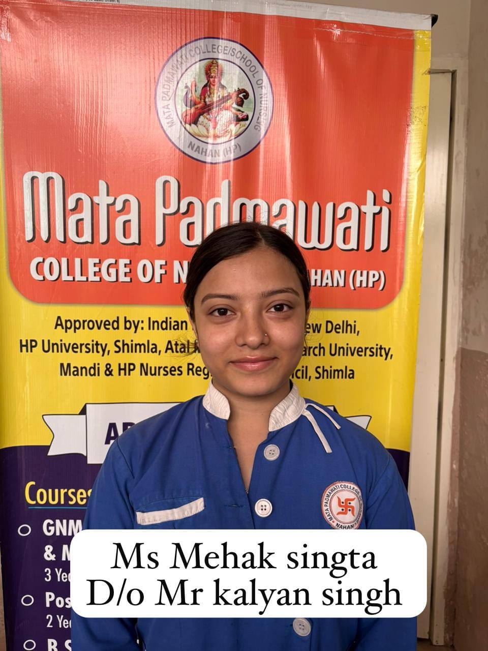 माता पदमावती नर्सिंग कालेज नाहन की मेधावी छात्राएं। माता पदमावती नर्सिंग कालेज नाहन की मेधावी छात्राएं।