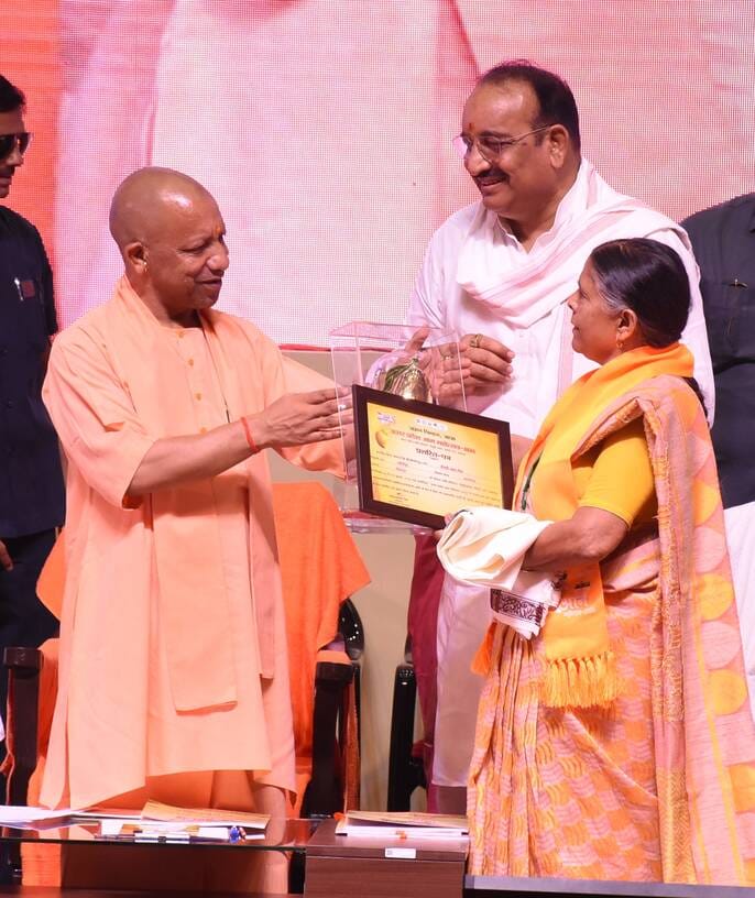 इंदिरा गांधी प्रतिष्ठान में आयोजित आम महोत्सव-2026 का शुभारंभ। 