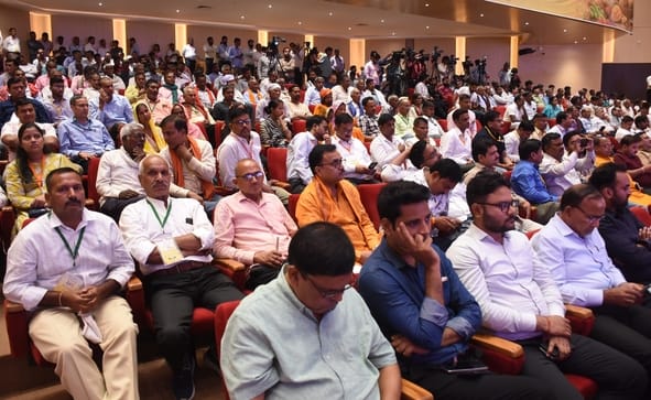 इंदिरा गांधी प्रतिष्ठान में आयोजित आम महोत्सव-2026 का शुभारंभ। 