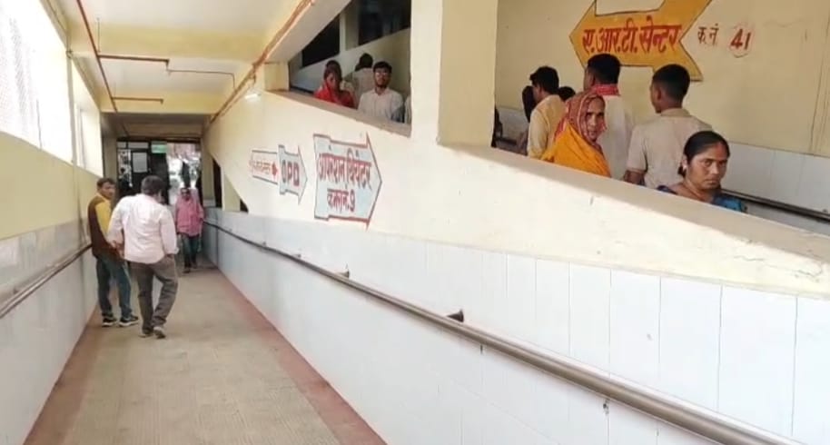 जिला अस्पताल की बंद लिफ्ट। संवाद जिला अस्पताल की बंद लिफ्ट। संवाद