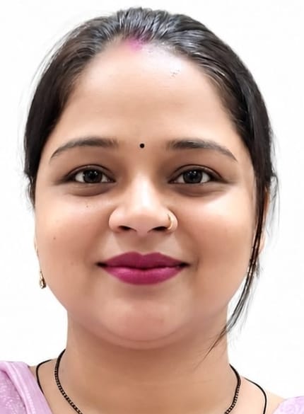 फोटो : सोनीपत के सीआरए कॉलेज के गेट के बाहर समय नजदीक होने के चलते परीक्षा केंद्र की तरफ दौड़ती फोटो : सोनीपत के सीआरए कॉलेज के गेट के बाहर समय नजदीक होने के चलते परीक्षा केंद्र की तरफ दौड़ती