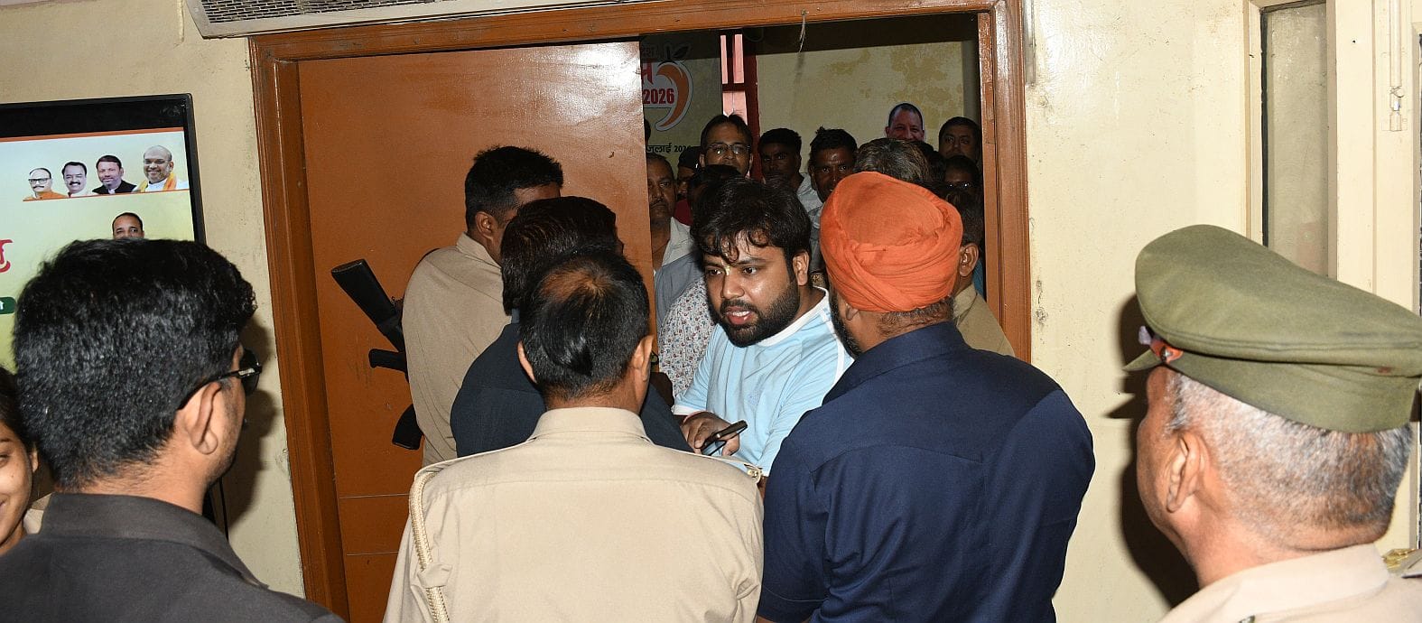 इंदिरा गांधी प्रतिष्ठान में आम महोत्सव का हुआ समापन। इंदिरा गांधी प्रतिष्ठान में आम महोत्सव का हुआ समापन।