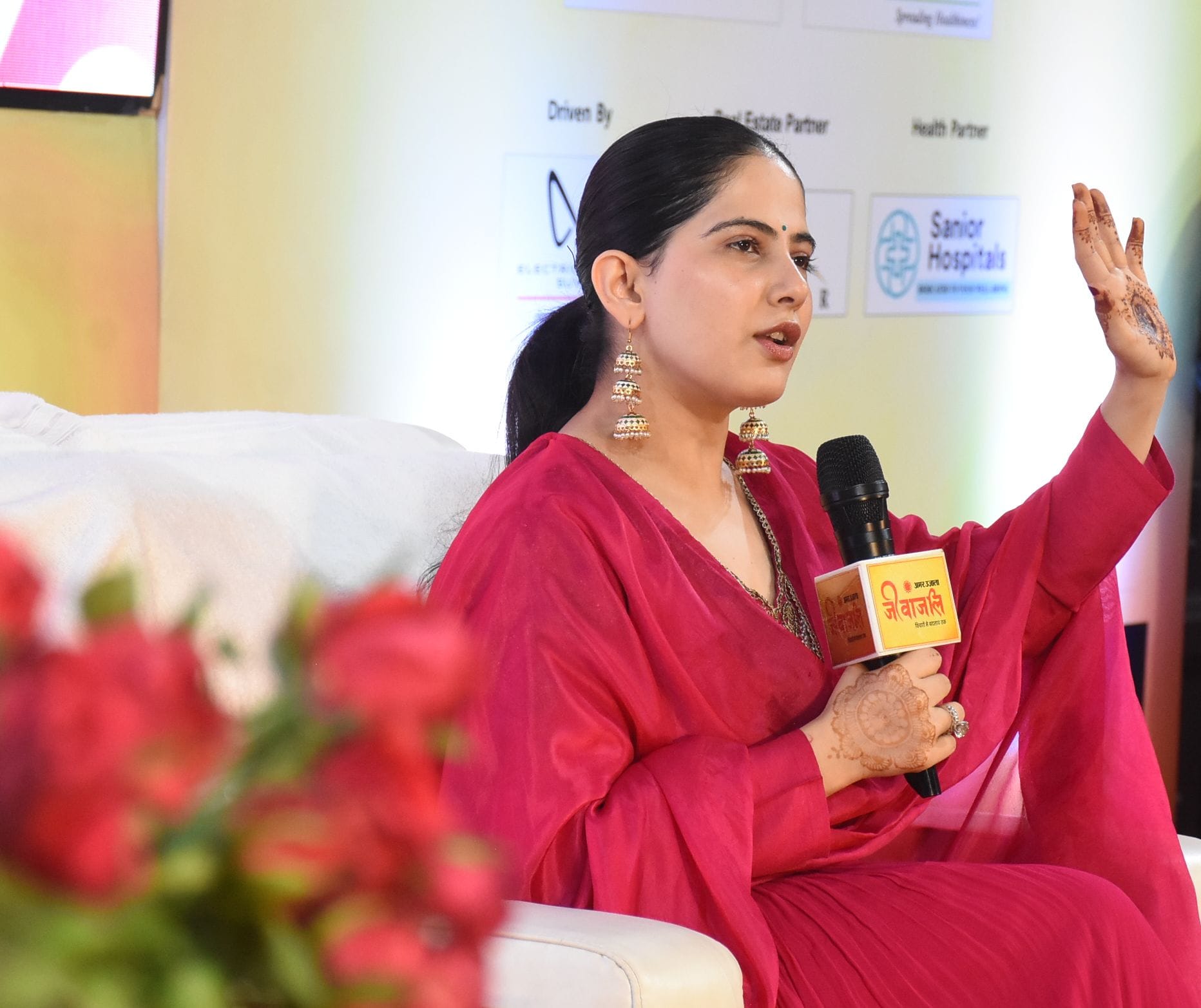 लखनऊ विश्वविद्यालय के मालवीय सभागार में आयोजित अमर उजाला जीवांजलि कार्यक्रम में प्रेरक वक्ता जय लखनऊ विश्वविद्यालय के मालवीय सभागार में आयोजित अमर उजाला जीवांजलि कार्यक्रम में प्रेरक वक्ता जय