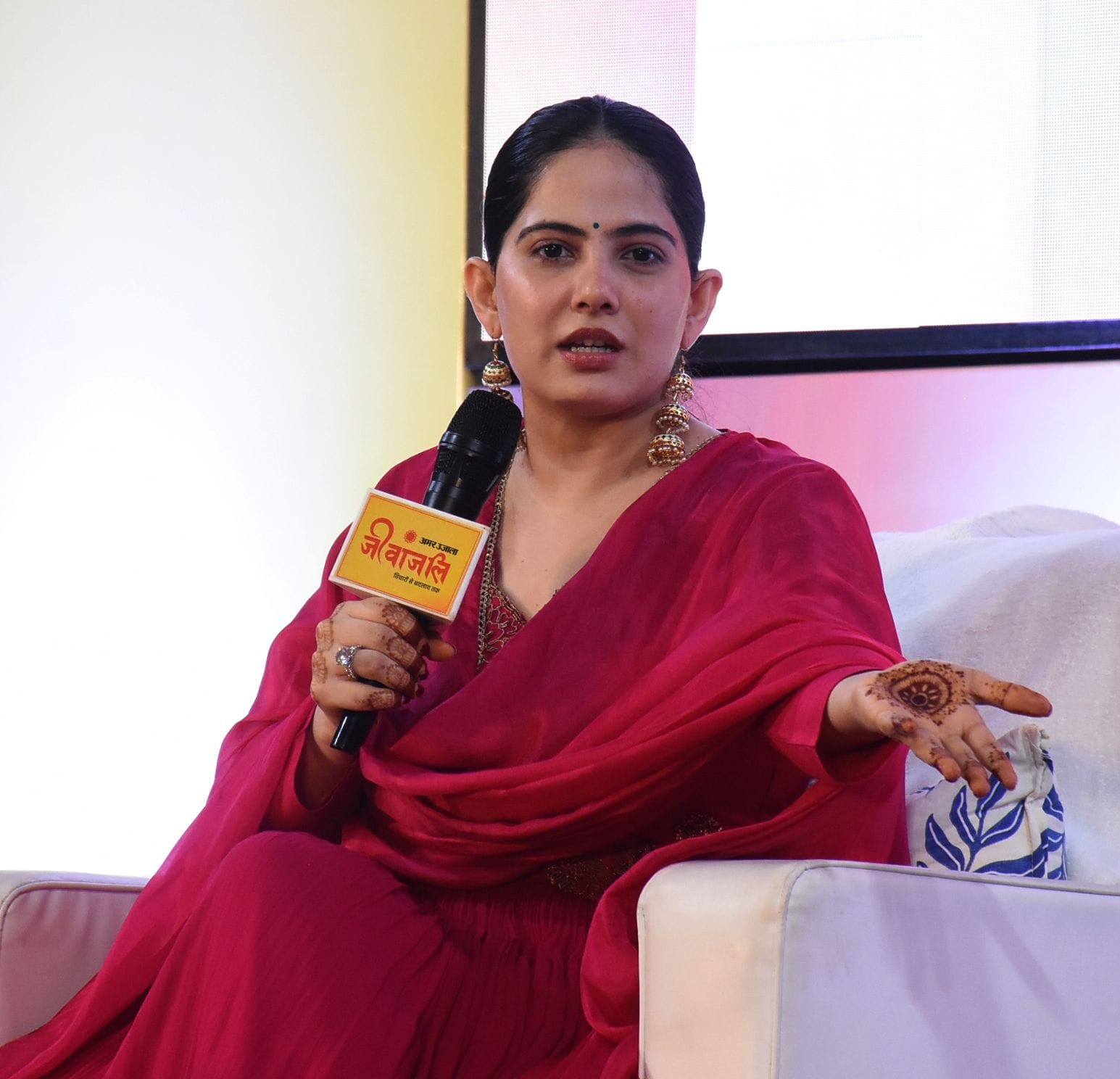 लखनऊ विश्वविद्यालय के मालवीय सभागार में आयोजित अमर उजाला जीवांजलि कार्यक्रम में प्रेरक वक्ता जय लखनऊ विश्वविद्यालय के मालवीय सभागार में आयोजित अमर उजाला जीवांजलि कार्यक्रम में प्रेरक वक्ता जय