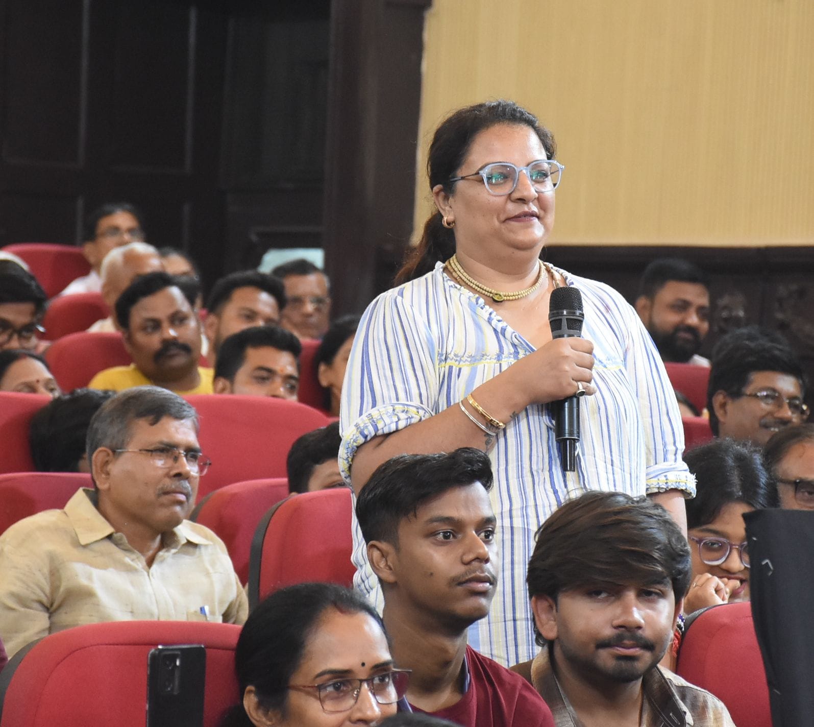 लखनऊ विश्वविद्यालय के मालवीय सभागार में आयोजित अमर उजाला जीवांजलि कार्यक्रम में प्रेरक वक्ता जय लखनऊ विश्वविद्यालय के मालवीय सभागार में आयोजित अमर उजाला जीवांजलि कार्यक्रम में प्रेरक वक्ता जय
