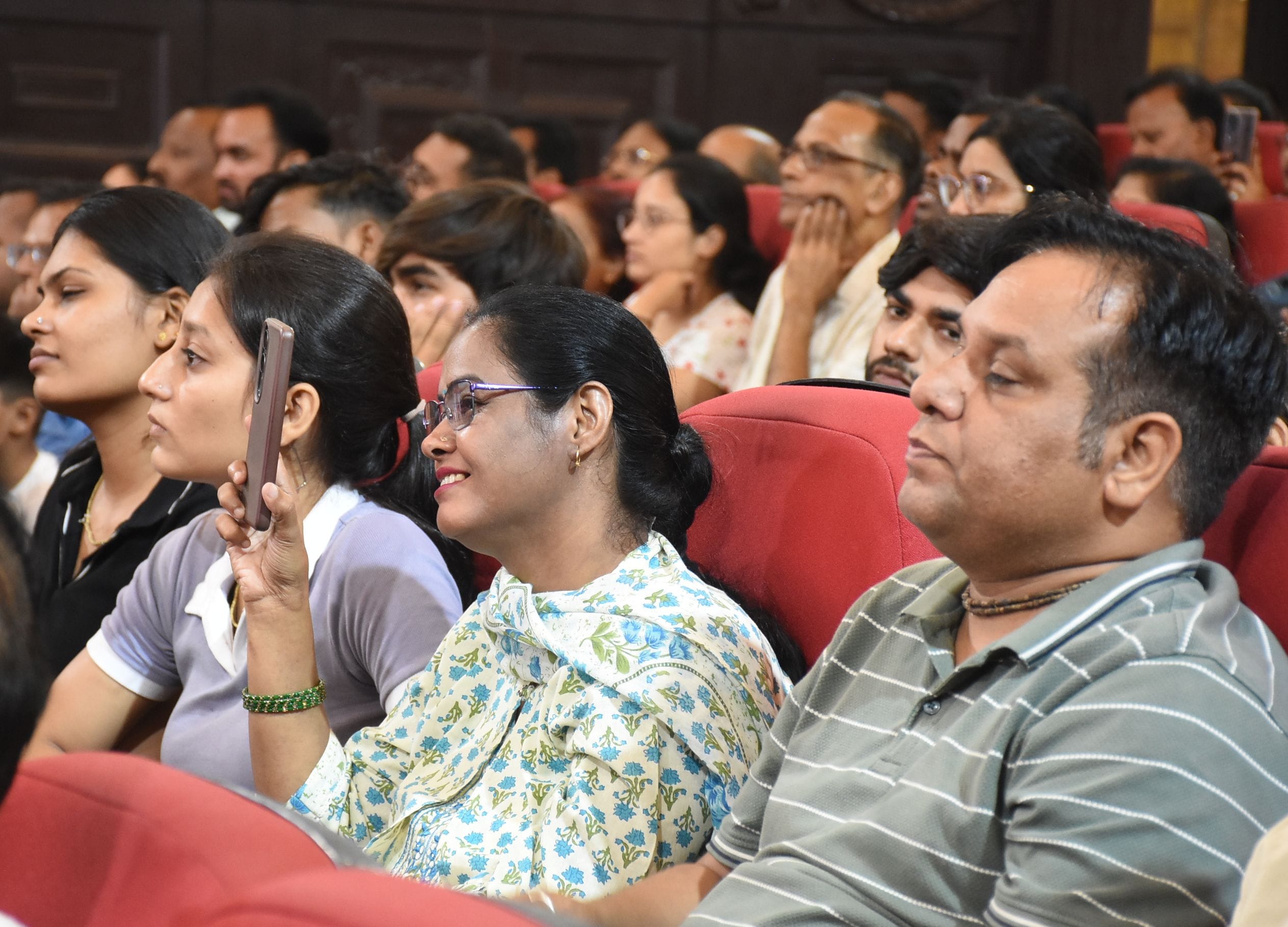 लखनऊ विश्वविद्यालय के मालवीय सभागार में आयोजित अमर उजाला जीवांजलि कार्यक्रम में प्रेरक वक्ता जय लखनऊ विश्वविद्यालय के मालवीय सभागार में आयोजित अमर उजाला जीवांजलि कार्यक्रम में प्रेरक वक्ता जय