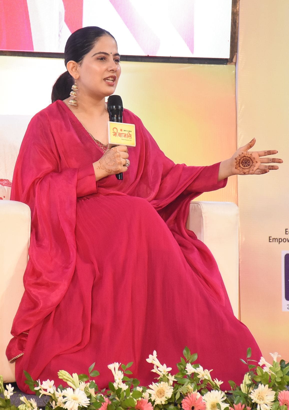 लखनऊ विश्वविद्यालय के मालवीय सभागार में आयोजित अमर उजाला जीवांजलि कार्यक्रम में प्रेरक वक्ता जय लखनऊ विश्वविद्यालय के मालवीय सभागार में आयोजित अमर उजाला जीवांजलि कार्यक्रम में प्रेरक वक्ता जय
