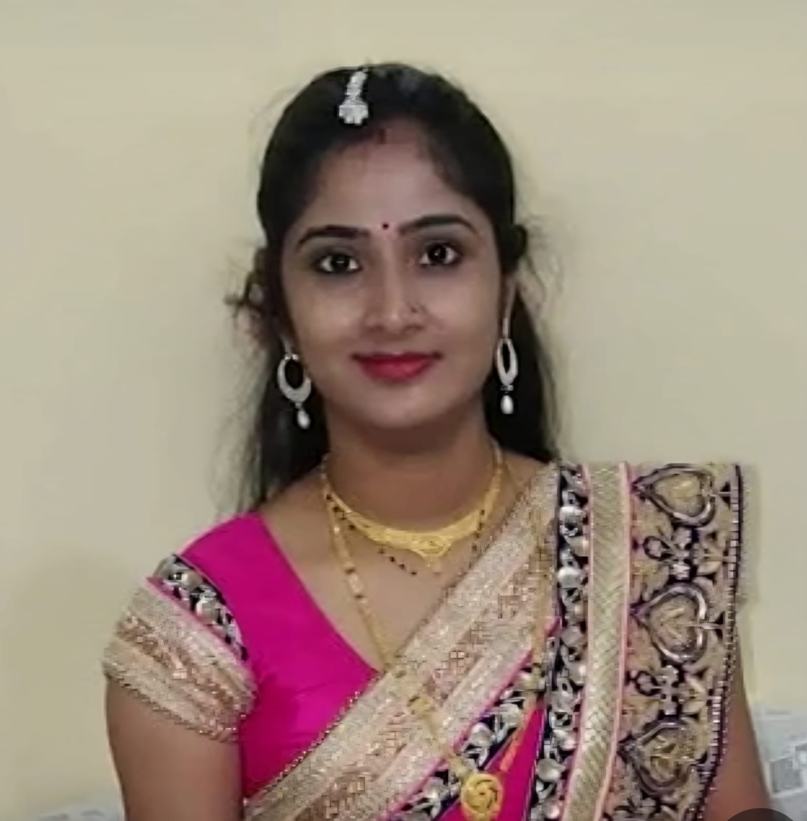महिला का शव घर के बाथरूम में फंदे से लटका मिला। मायके पक्ष ने मानसिक प्रताड़ना के आरोप लगाए महिला का शव घर के बाथरूम में फंदे से लटका मिला। मायके पक्ष ने मानसिक प्रताड़ना के आरोप लगाए