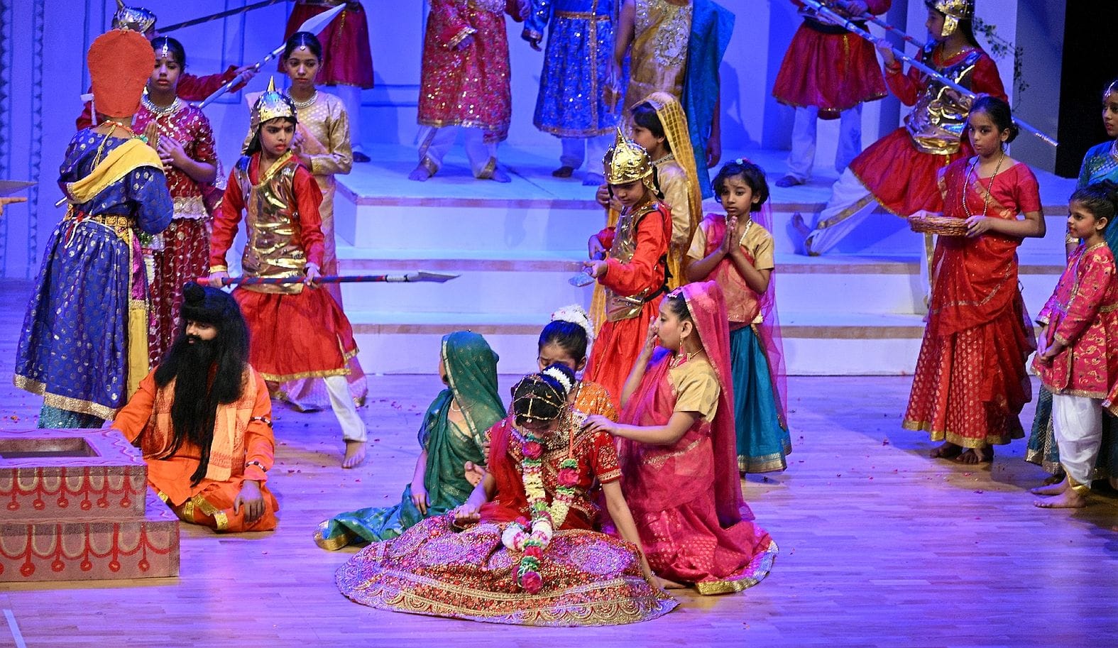 महानाट्य ने दिया कर्म और राष्ट्रभक्ति का संदेश महानाट्य ने दिया कर्म और राष्ट्रभक्ति का संदेश