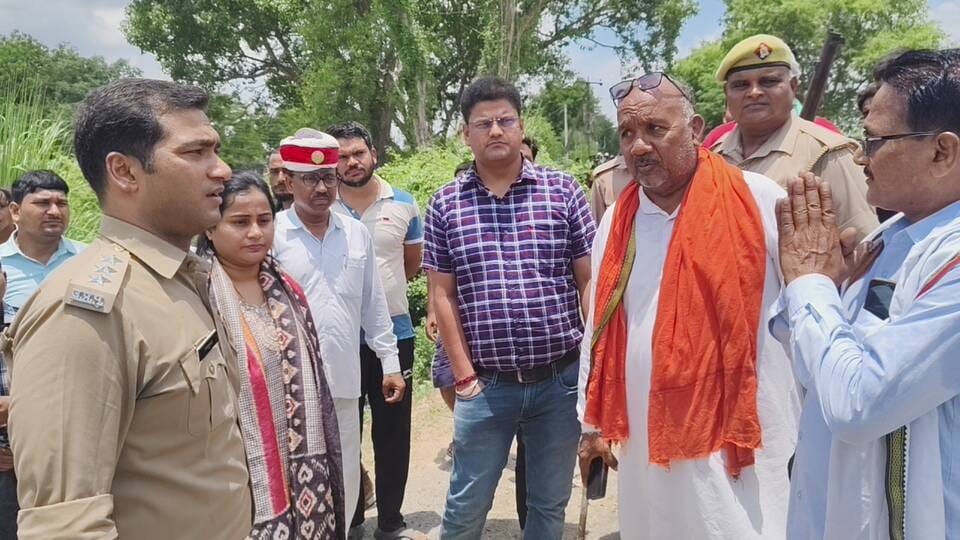 मृकर धर्मेंद्र यादव उर्फ वकील की फाइल फोटो। स्रोत- परिजन मृकर धर्मेंद्र यादव उर्फ वकील की फाइल फोटो। स्रोत- परिजन