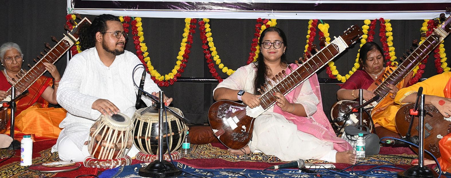 मनाया गया संगीत भवन अकादमी का वार्षिकोत्सव मनाया गया संगीत भवन अकादमी का वार्षिकोत्सव