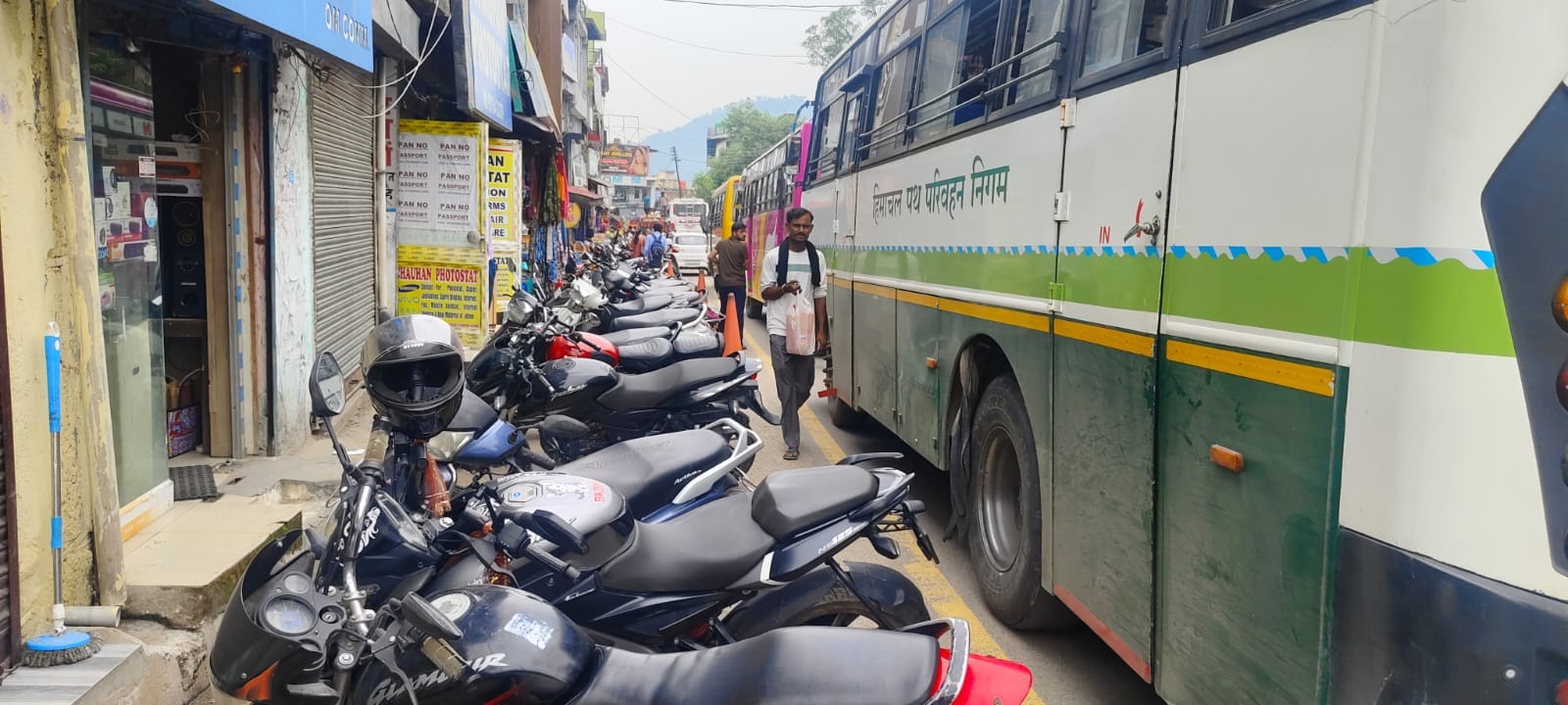 सतीश राठौर, दुकानदार मैहरे